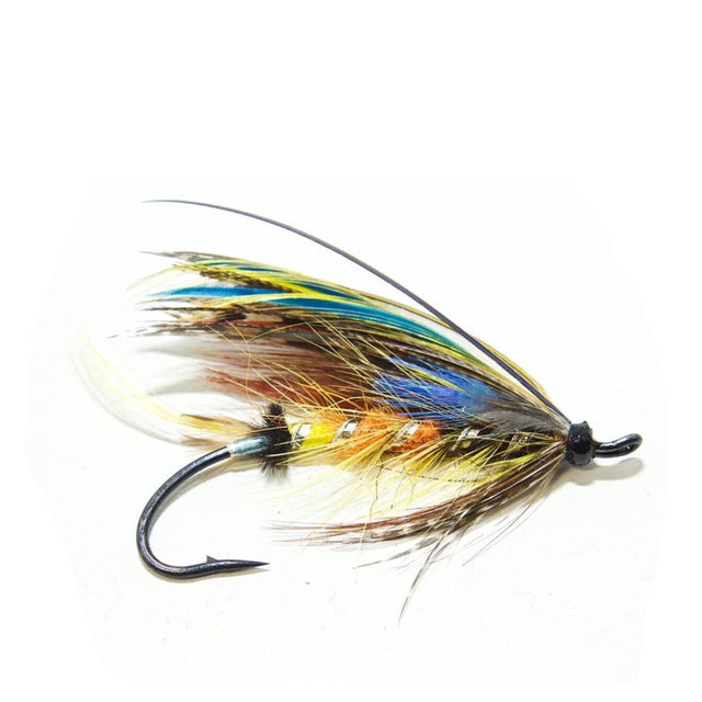 The Art Of Fly Tying... In Hand!