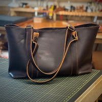 Traveler Tote — Grizzly Brown