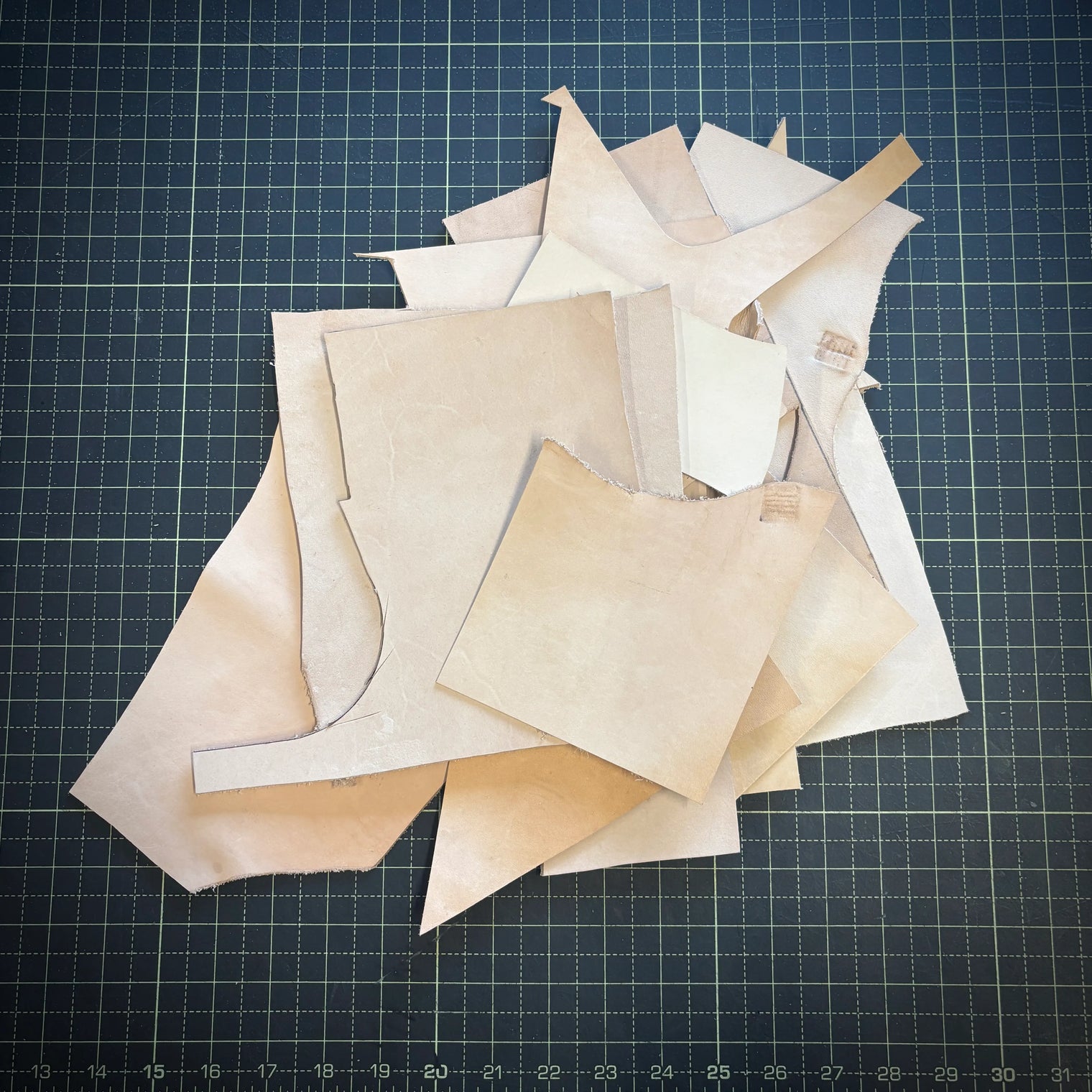 Natural Veg-Tan Leather Offcuts - 1 Pound